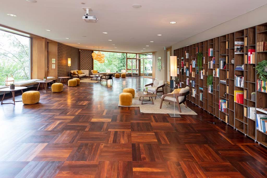 Modern seminar rooms at the GDI – filled with natural light, flexible and inspiring Modern seminar rooms at the GDI – filled with natural light, flexible and inspiring
