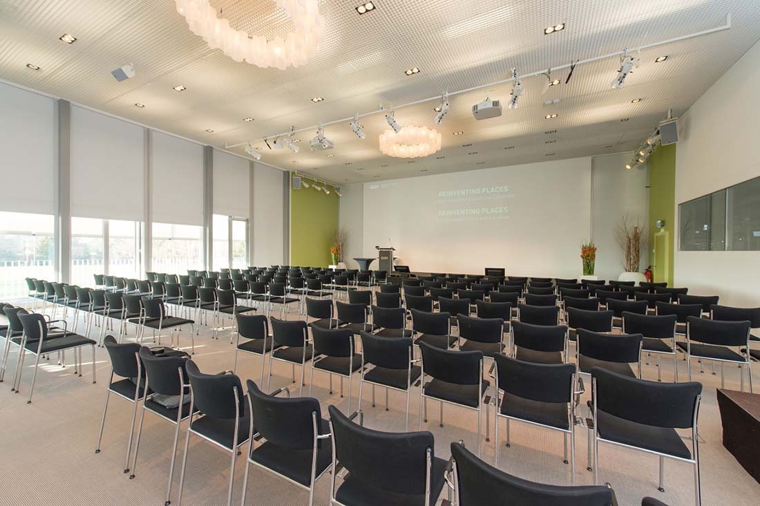 Moderne Seminarräume im GDI – lichtdurchflutet, flexibel und inspirierend Moderne Seminarräume im GDI – lichtdurchflutet, flexibel und inspirierend