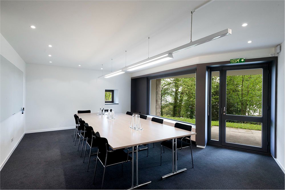 Moderne Seminarräume im GDI – lichtdurchflutet, flexibel und inspirierend Moderne Seminarräume im GDI – lichtdurchflutet, flexibel und inspirierend